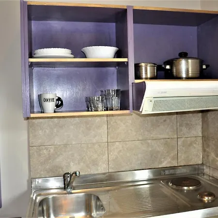 招待所 In Studio - For 4 People In Limenaria, Only Five Minutes Away From Center